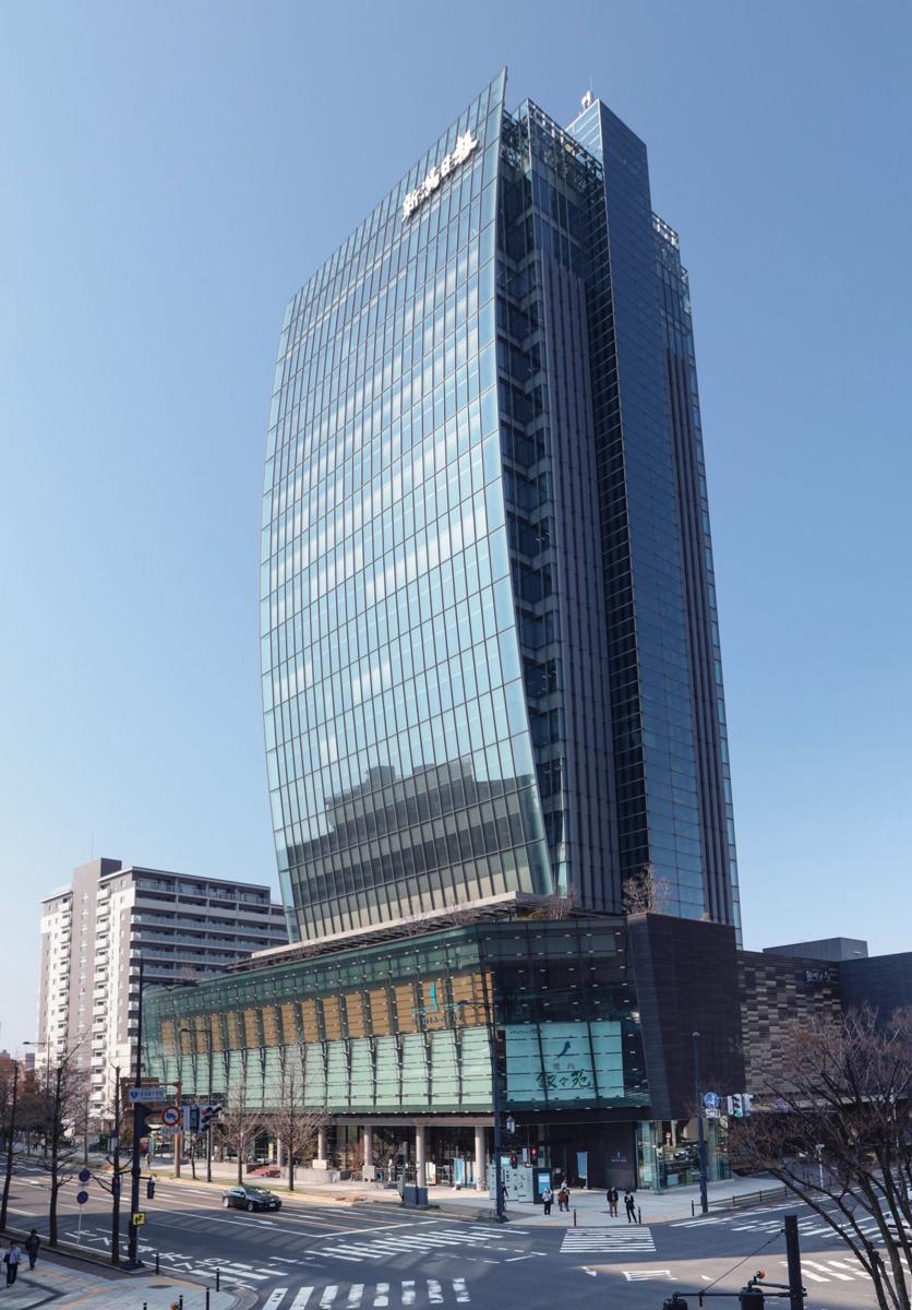 高層ビルの揺れの様子