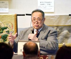 　トークイベントで話をする大相撲の芝田山親方（元横綱大乃国）＝２３日、東京・両国国技館