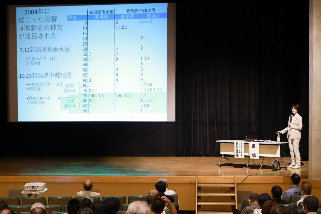 img_d33062e33791ac011f485257f4