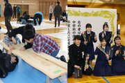 学びやのシンボルをベンチに、特別なパネルで卒業生を笑顔に…胎内市の小中学校で門出祝う