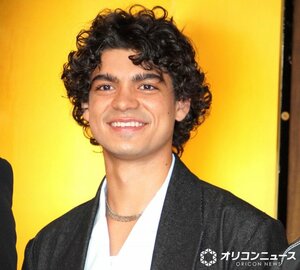 WBC始球式に臨むルフィ役のイニャキ・ゴドイ （C）ORICON NewS inc.