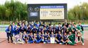 初優勝を飾ったＪＡＰＡＮサッカーカレッジのメンバー（ＪＳＣ提供）