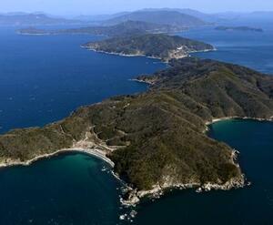 　中国電力が使用済み核燃料中間貯蔵施設の建設を計画している山口県上関町の長島＝１８日