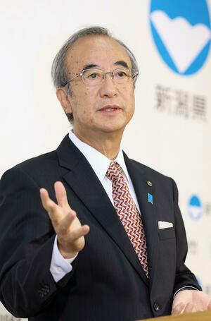 3期目に取り組む県政課題について語る花角英世知事=10日、県庁