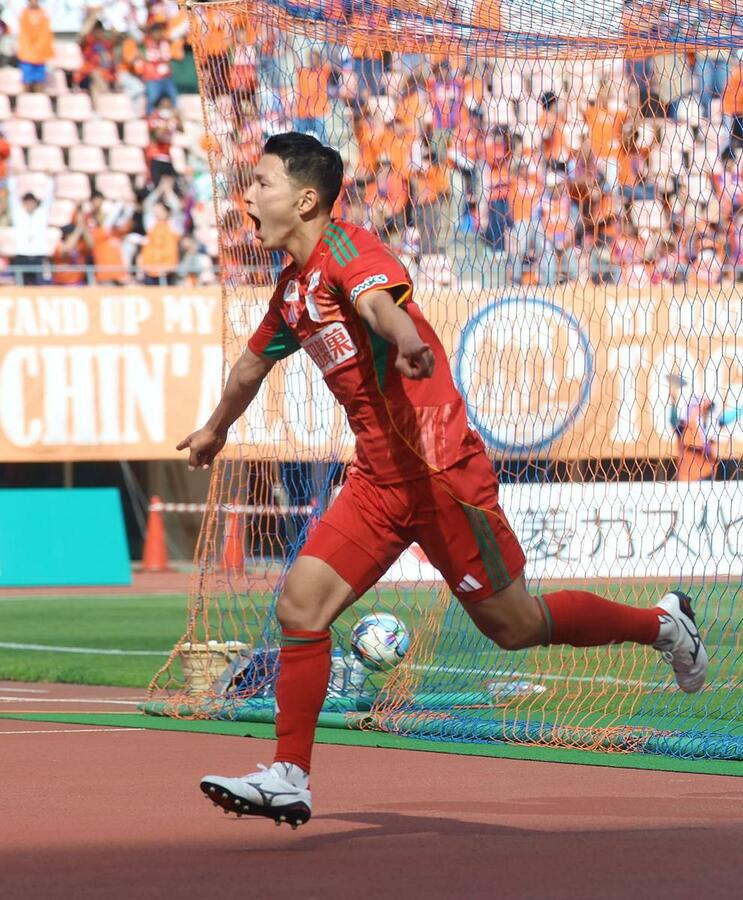 アルビレックス新潟］破竹のホーム7連勝！最終節で愛媛に2－1 西A組2