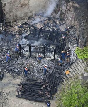 全焼した大聖院の霊火堂=20日、広島県廿日市市