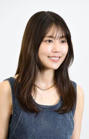 「俳優として年齢ごとに悩みが出てくる。どう乗り越えるか考えることの連続なので、人生はどこまでも新鮮なんだと思います」と話す有村架純