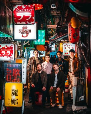 2025年11月に来日したNetflixシリーズ『ストレンジャー・シングス 未知の世界』のクリエイター・ダファー兄弟とキャスト陣