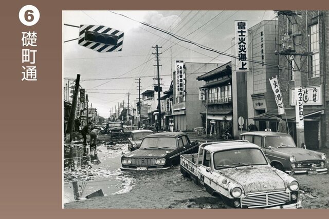 右端・左端のボタンを押すとほかの画像が見られます