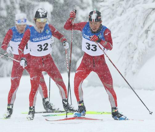 男子１０キロフリー　連覇を果たした岡田幸輝（十日町）＝十日町市