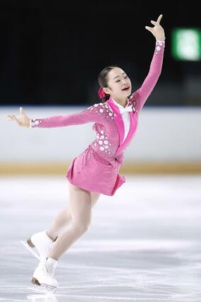 少年女子SP 演技する京都・島田麻央=フラット八戸