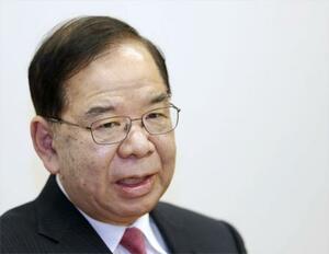 　インタビューに答える共産党の志位和夫議長