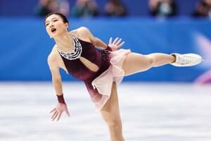 　団体女子フリー　演技する坂本花織＝ミラノ（共同）