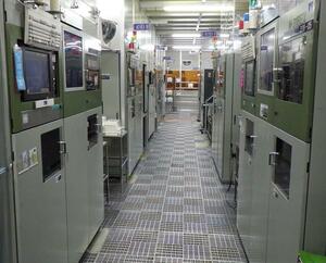 JSファンダリのパワー半導体の製造現場。300億円規模の投資を進める=小千谷市