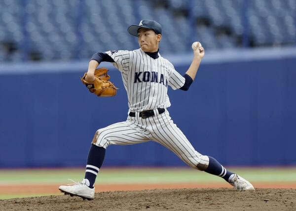 新潟江南－万代　５回完封した新潟江南の先発・月岡謙太＝エコスタ