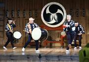 「鼓童」本番さながらの緊張感、体震わす迫力の響き　佐渡市・宿根木公演に向けて公開稽古　公演は5月2日から