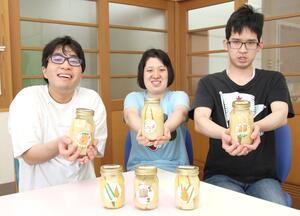 「ふれんどり〜ミルはまなす」の利用者と職員が作ったタケノコの水煮=上越市柿崎区柿崎