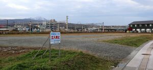 民間宿泊施設の誘致が計画されている市有地=2024年12月3日、柏崎市