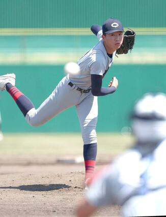 中越－新潟明訓　中越の先発丸山隼叶＝長岡市悠久山球場