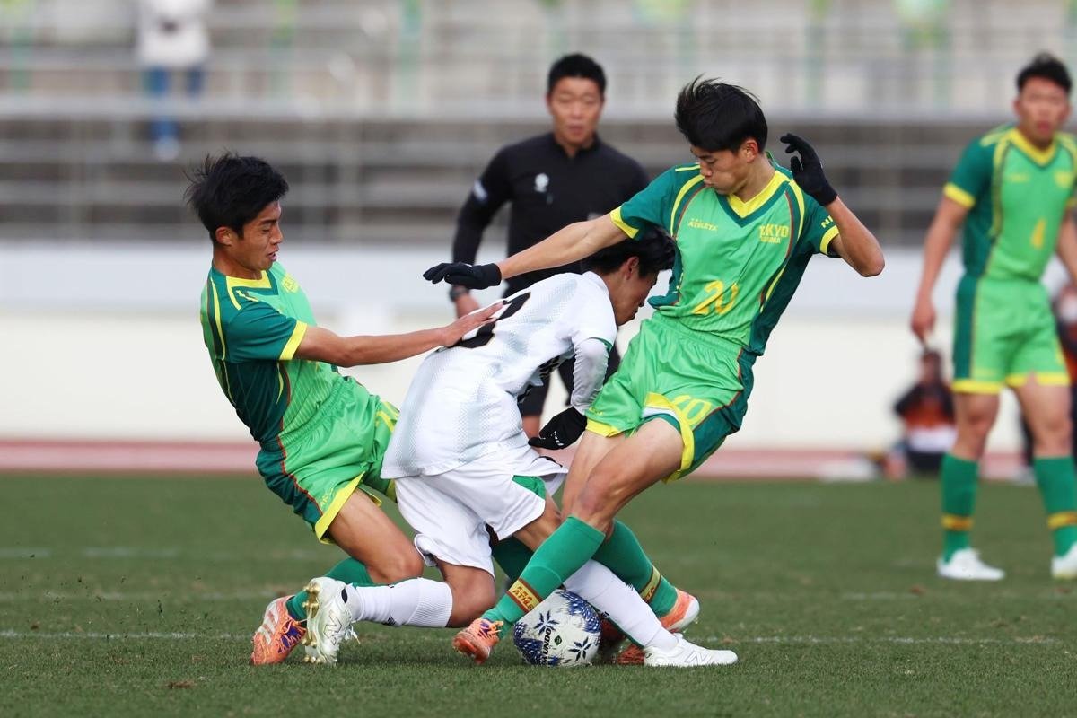 全国高校サッカー］帝京長岡“乗っている”MF樋口汐音が値千金弾