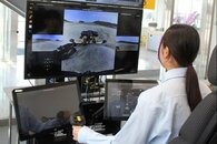 複数の建設機械をリモート操作、若手社員でもスイスイ！田中産業（上越市）が導入　自然災害の現場で活用も