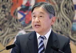 66歳の誕生日を前に記者会見される天皇陛下=19日、宮殿・石橋の間(代表撮影)