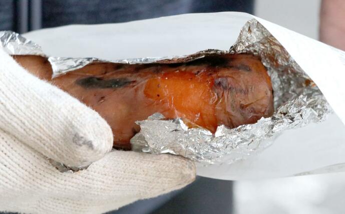 じっくりと焼き、甘みが増した焼き芋