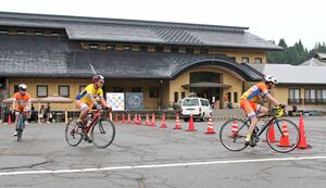 高柳じょんのび村を拠点に自転車で柏崎を巡る催しなどが行われた「じょんのび和ンダーランド」=柏崎市高柳町高尾