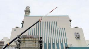 新潟県の東京電力柏崎刈羽原発6号機=5月