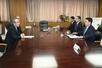 花角知事が赤沢経産相と面会＝１２月２３日午後１時半すぎ、東京都千代田区霞が関の経済産業省