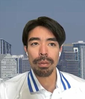 リモート取材に応じる當銘孝仁