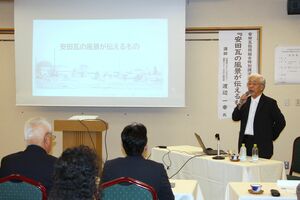 安田瓦の将来や役割について語る渡辺一幸さん=阿賀野市保田