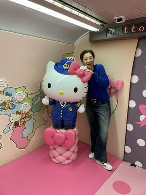 新大阪-博多間を走るハローキティ新幹線に乗りました