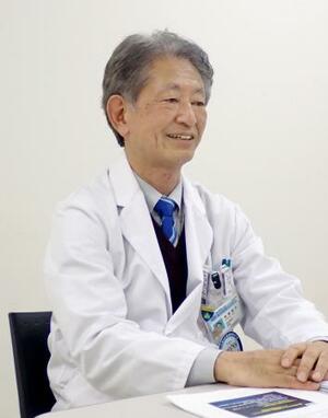 　緩和治療での放射線照射の有用性を語る埼玉医大総合医療センターの高橋健夫教授＝埼玉県川越市