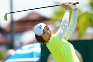 第2ラウンド、通算8アンダーで4位の古江彩佳=クアラルンプール・クラブ(共同)
