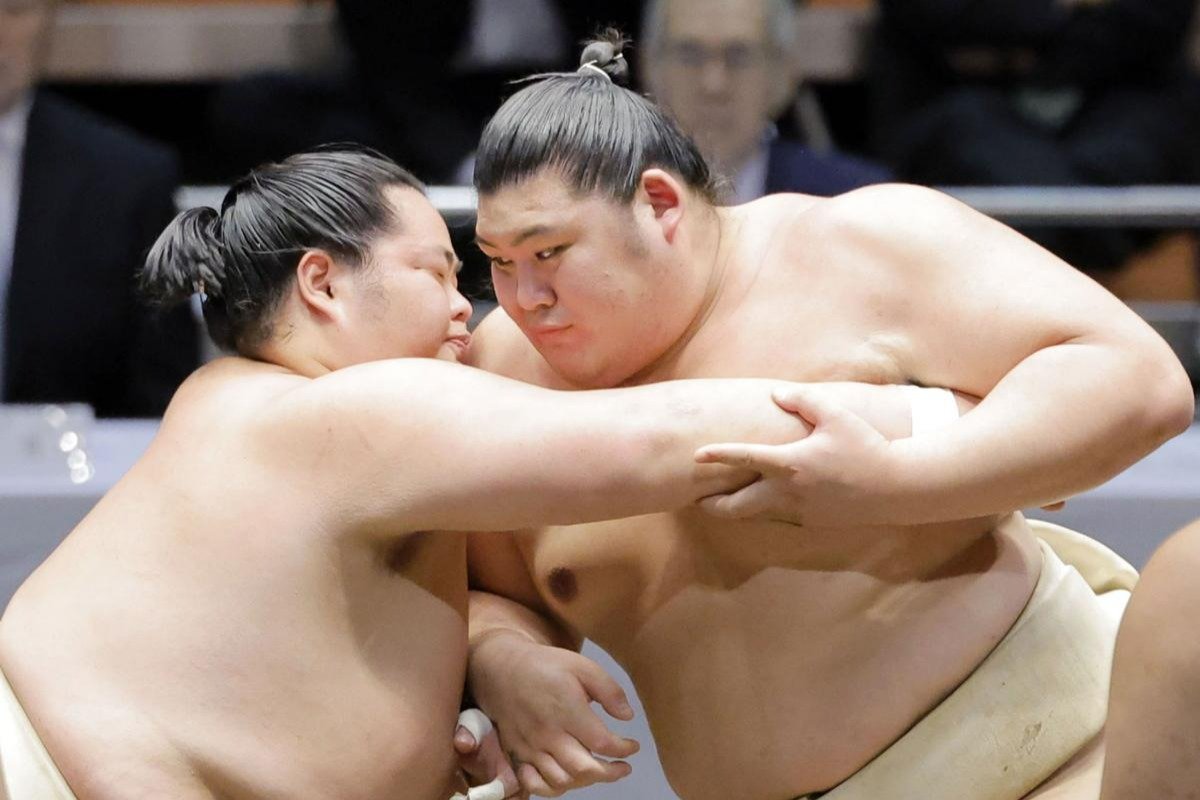 大相撲 サイン9枚【豊昇龍 大の里 琴櫻 若元春 平戸海 豪ノ山 熱海富士など】 大相撲 サイン9枚【豊昇龍 大の里 琴櫻 若元春 平戸海 豪