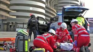 　ミラノ・コルティナ冬季五輪の開会式会場で実施されたテロ対策訓練＝２０２５年１１月、イタリア・ミラノ（国家警察提供・共同）