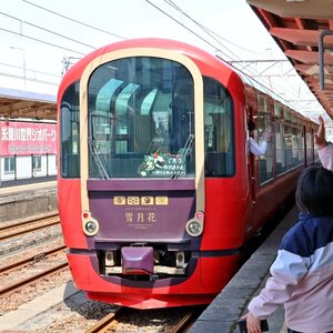 えちごトキめき鉄道の「雪月花」