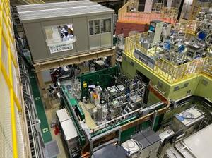 　ミューオン重水素分子の共鳴状態を観測中の実験室＝茨城県東海村のＪ－ＰＡＲＣセンター（同センター提供）