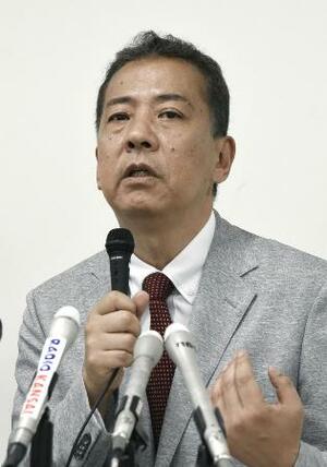　兵庫県議の丸尾牧氏＝６月、神戸市