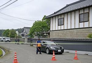 強盗殺人事件があった栃木県上三川町の住宅付近=5月