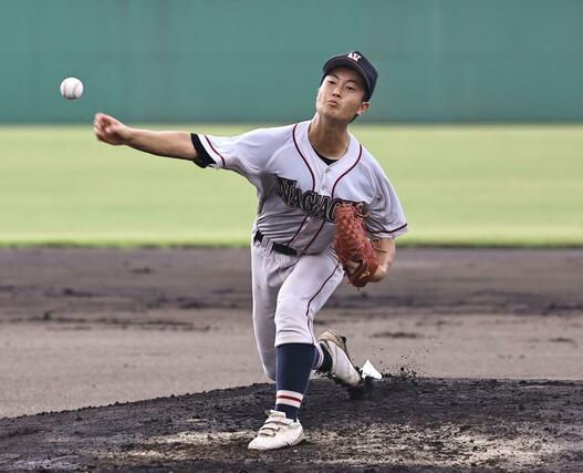 長岡工－関根学園　長岡工の先発栗田太聖＝９月６日、柏崎市佐藤池球場