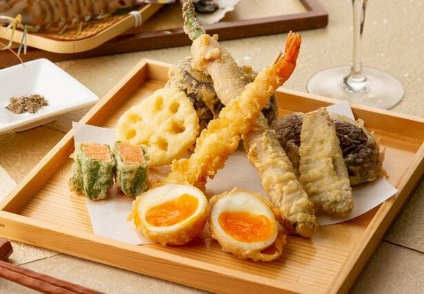 おまかせ天ぷら8種盛り合わせ 2,189円