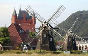 　長崎県佐世保市のリゾート施設「ハウステンボス」の園内＝２０２２年