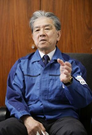 　インタビューに答える東電福島第１廃炉推進カンパニーの小野明最高責任者