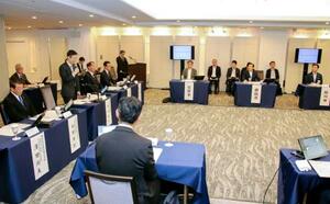 JR東海と静岡県の大井川流域自治体首長との意見交換会=27日午前、静岡市