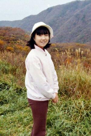 横田めぐみさん。拉致前年の1976年に家族で佐渡を旅行した際、父滋さんが写した