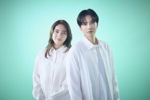 『10回切って倒れない木はない』に出演する（左から）仁村紗和、志尊淳（C）日本テレビ