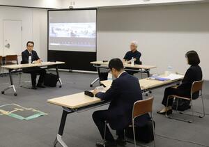 新潟県新発田地域振興局の官製談合事件を受け、再発防止策を議論した外部有識者会議=9月11日、新潟県庁