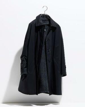 　三陽商会が発売した「マッキントッシュロンドン」の「ブラック・オブ・ブラック３ＷＡＹコート」